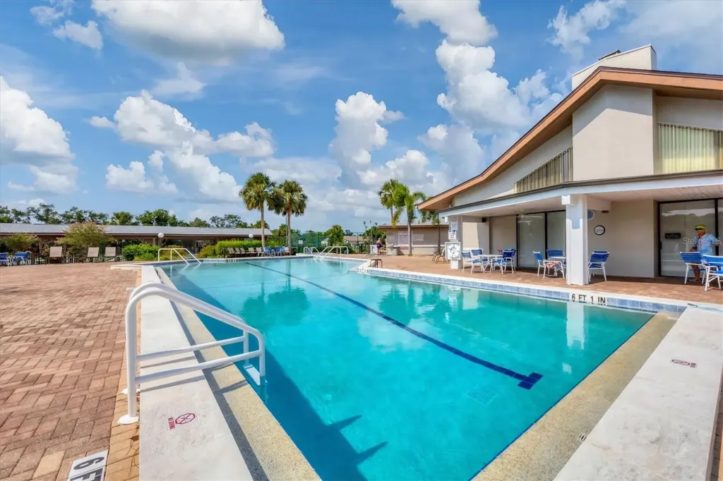 610 Apple Lane Englewood FL 34223