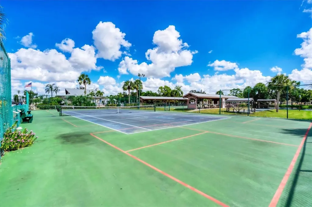 610 Apple Lane Englewood FL 34223