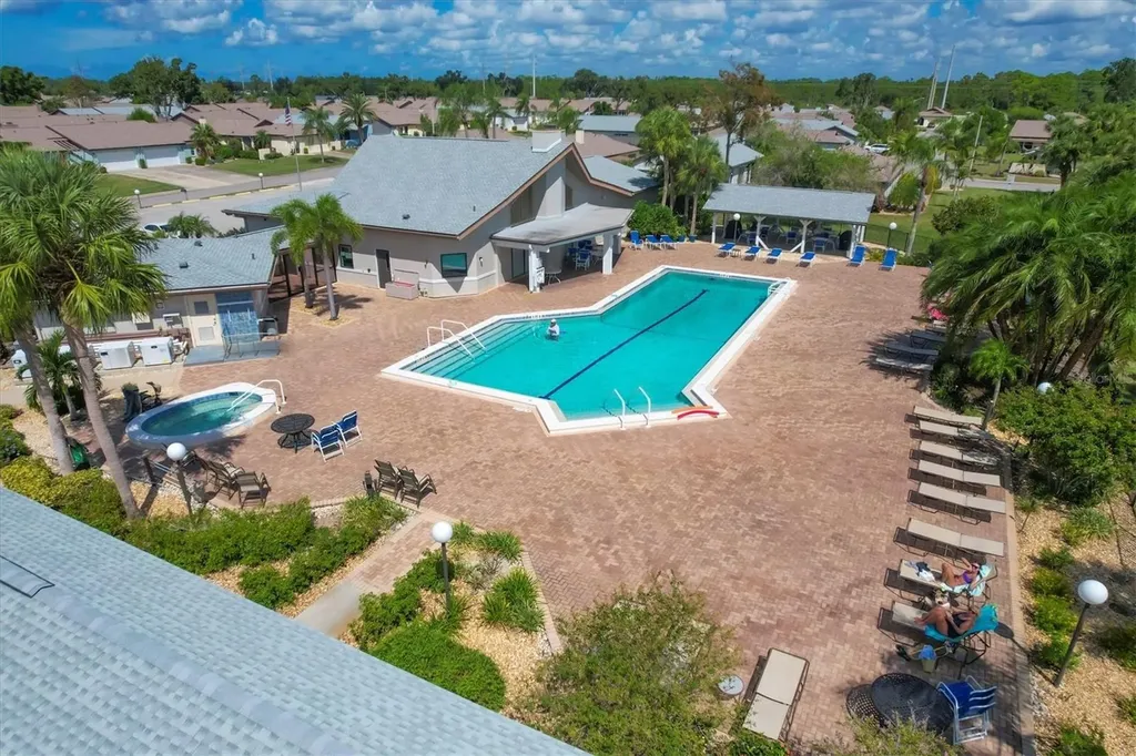 610 Apple Lane Englewood FL 34223