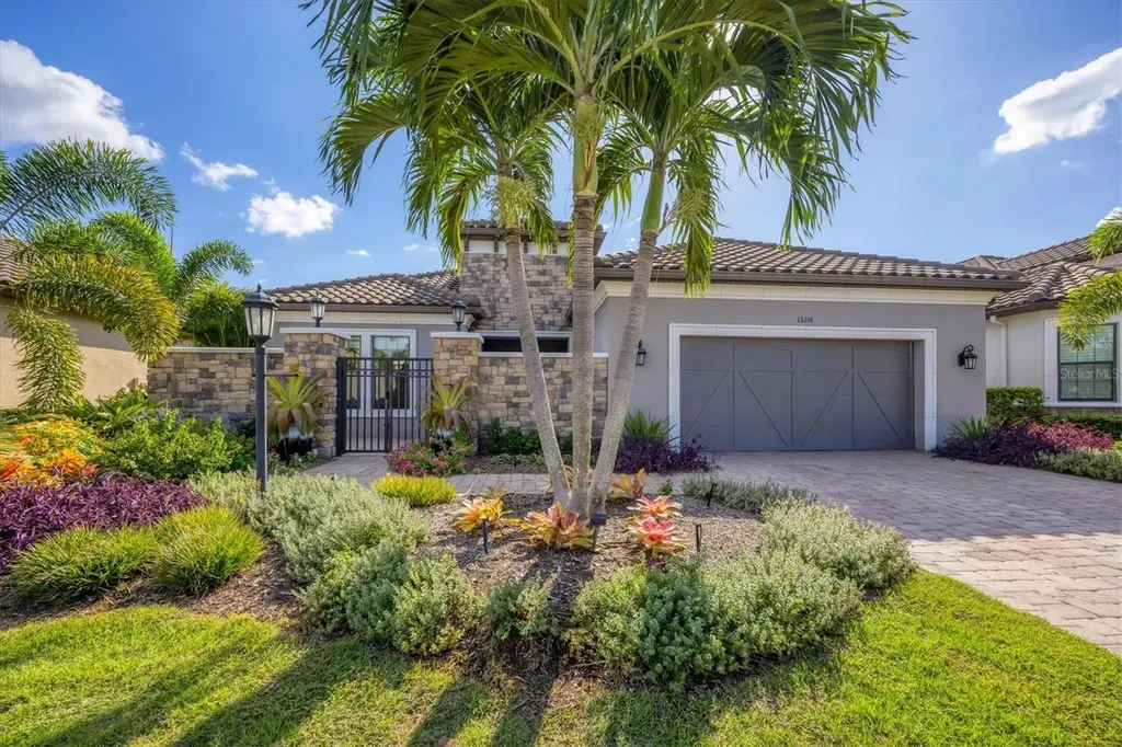 13216 Malachite Drive Bradenton FL 34211