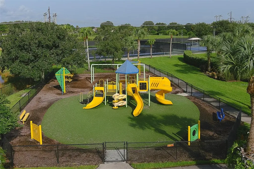 303 Heritage Isles Way Bradenton FL 34212