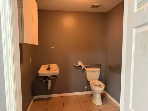 7075 S Pine Avenue Ocala FL 34480