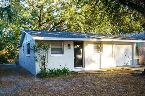 6715 River Road Tampa FL 33615