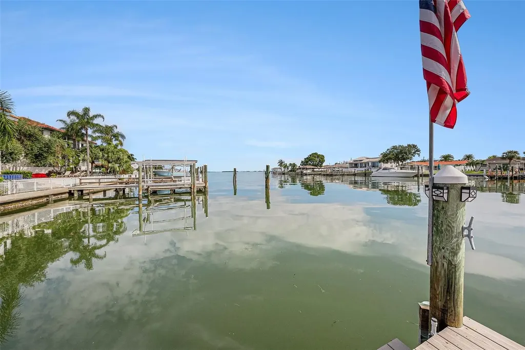 231 Midway Island Clearwater Beach FL 33767