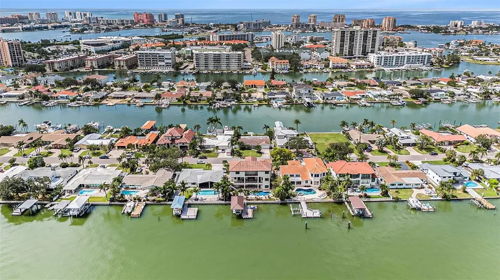 231 Midway Island Clearwater Beach FL 33767