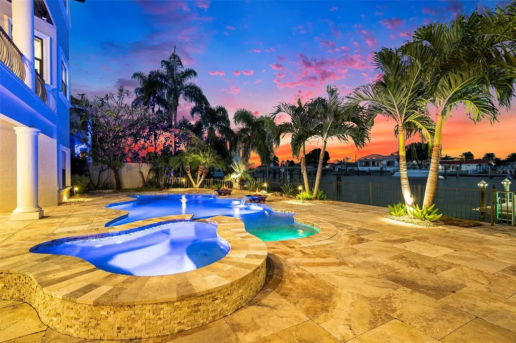 231 Midway Island Clearwater Beach FL 33767