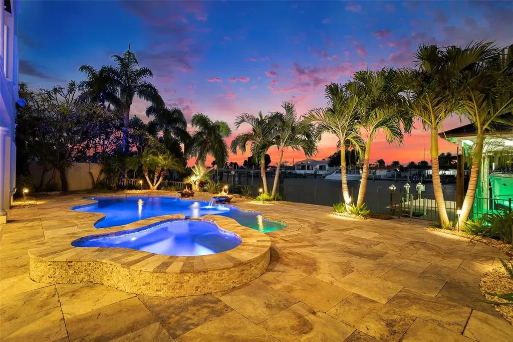 231 Midway Island Clearwater Beach FL 33767