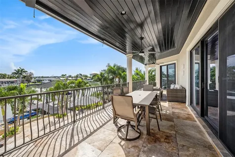 231 Midway Island Clearwater Beach FL 33767