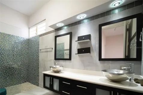 1 1 Street Guaynabo PR 00969