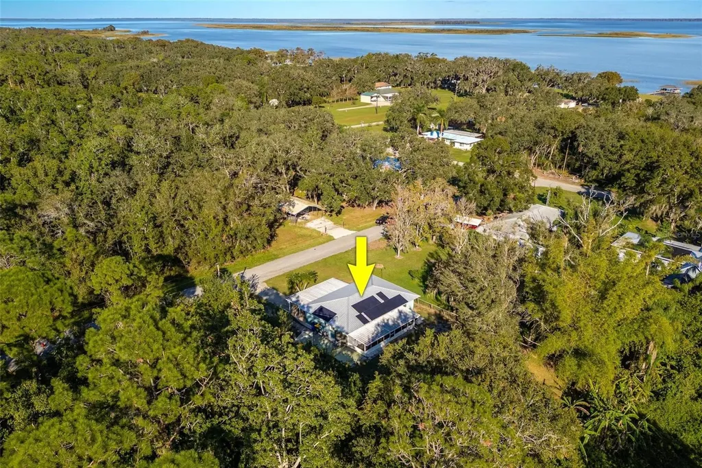 1511 Fringe Street Lake Placid FL 33852