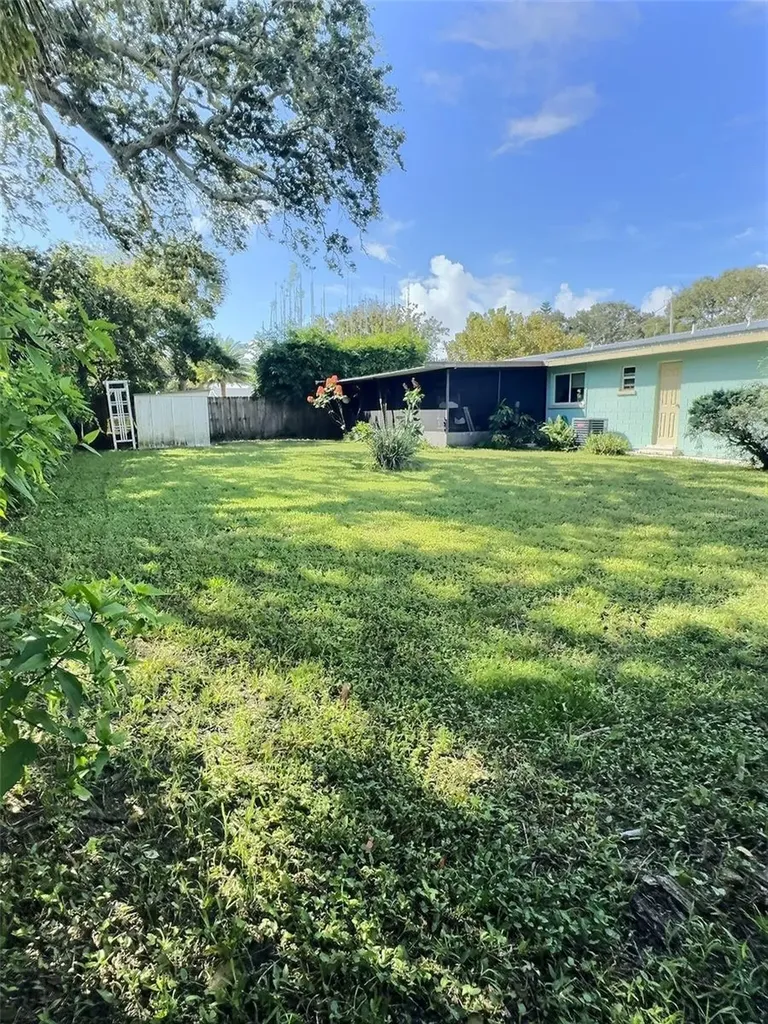 617 Goodwin Avenue New Smyrna Beach FL 32169