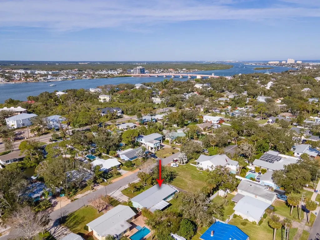 617 Goodwin Avenue New Smyrna Beach FL 32169