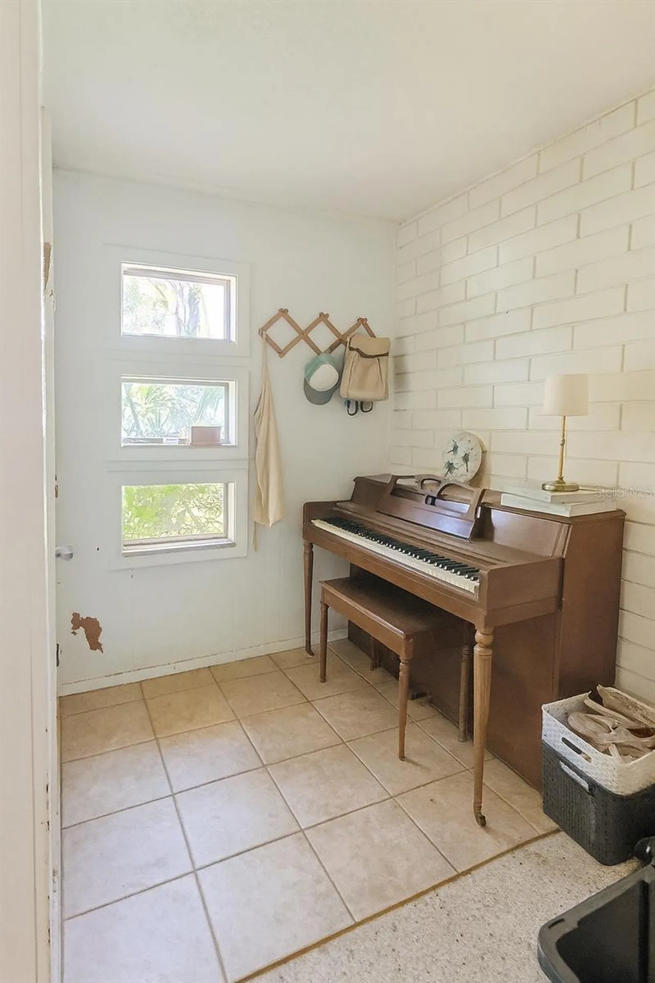 617 Goodwin Avenue New Smyrna Beach FL 32169