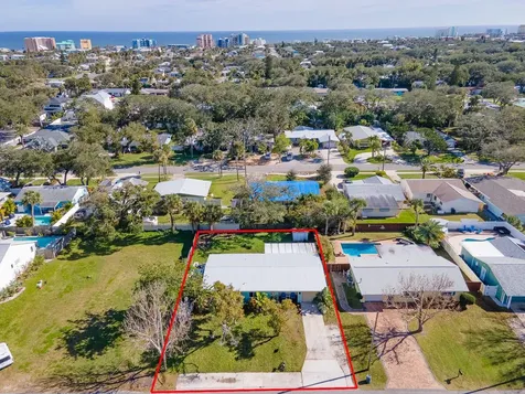 617 Goodwin Avenue New Smyrna Beach FL 32169