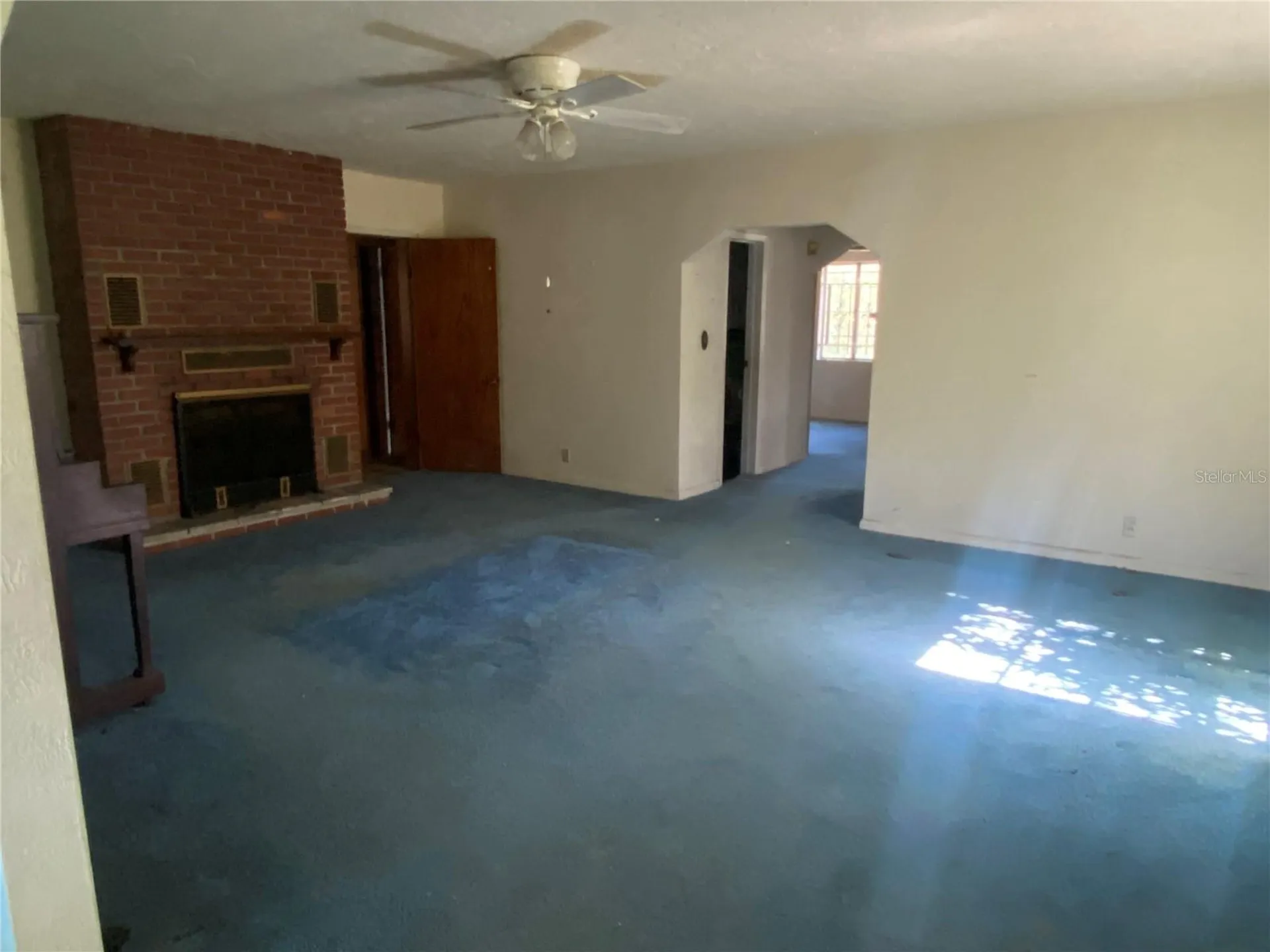 805 W 129th Avenue Tampa FL 33612
