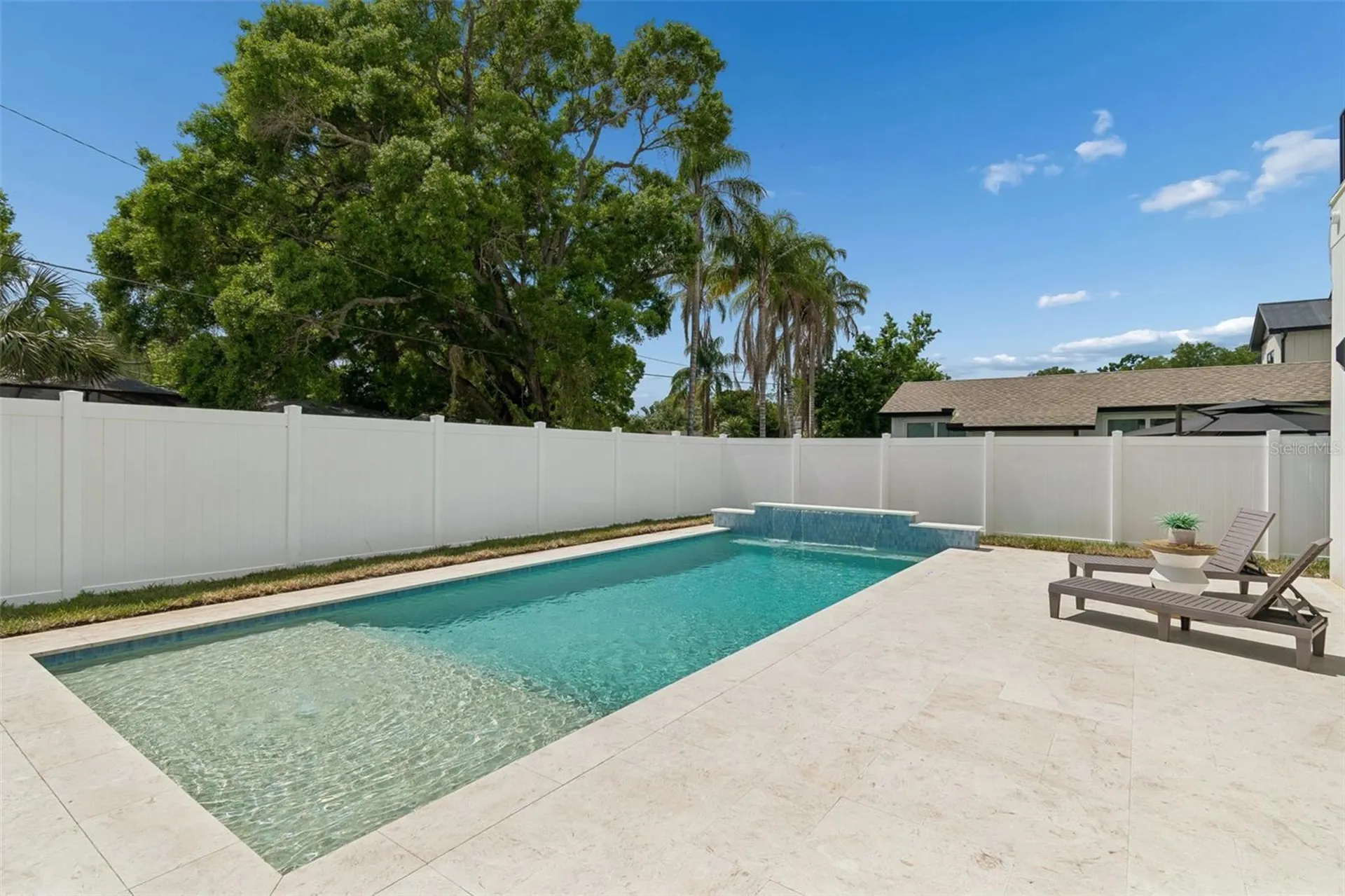 810 W Braddock Street Tampa FL 33603