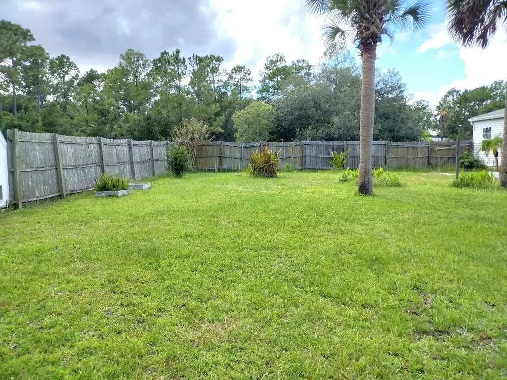 5952 Elm Avenue Bunnell FL 32110