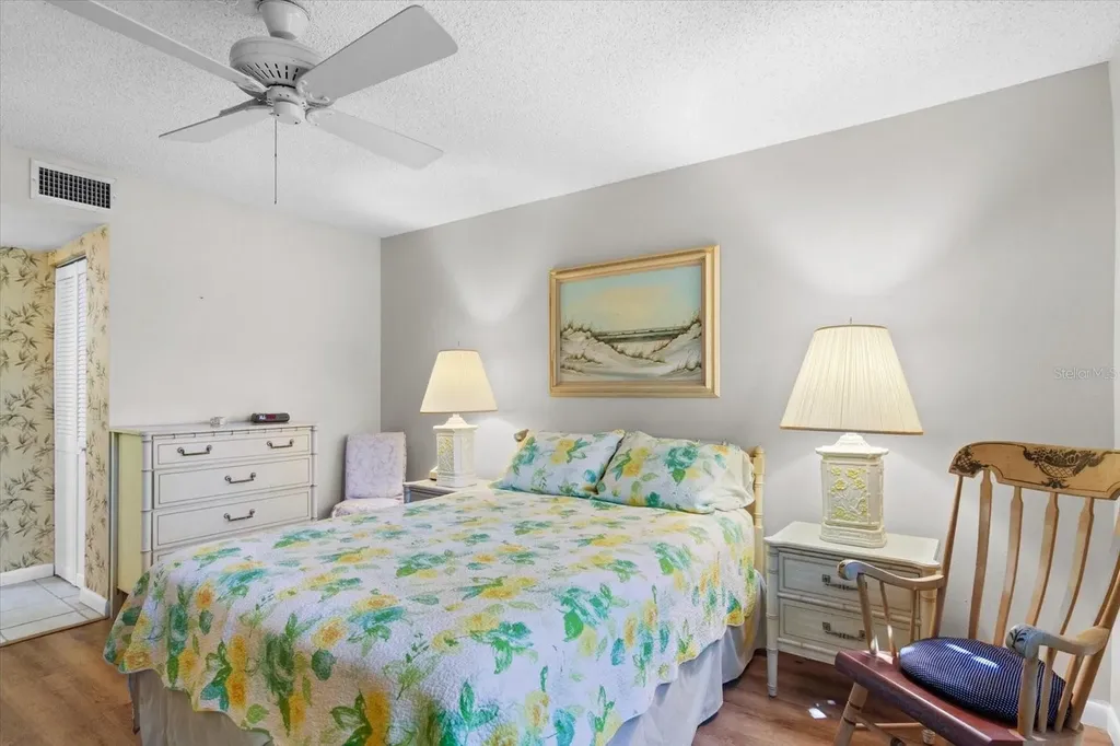 6108 7th Avenue W Bradenton FL 34209