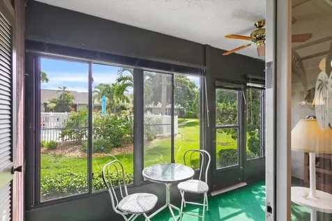 6108 7th Avenue W Bradenton FL 34209