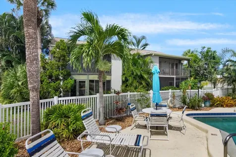 6108 7th Avenue W Bradenton FL 34209
