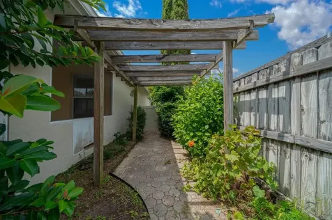 2310 SE 22nd Loop Ocala FL 34471