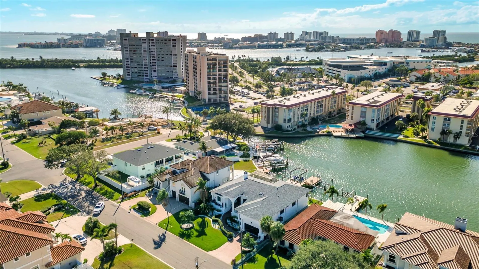 112 Leeward Island Clearwater FL 33767