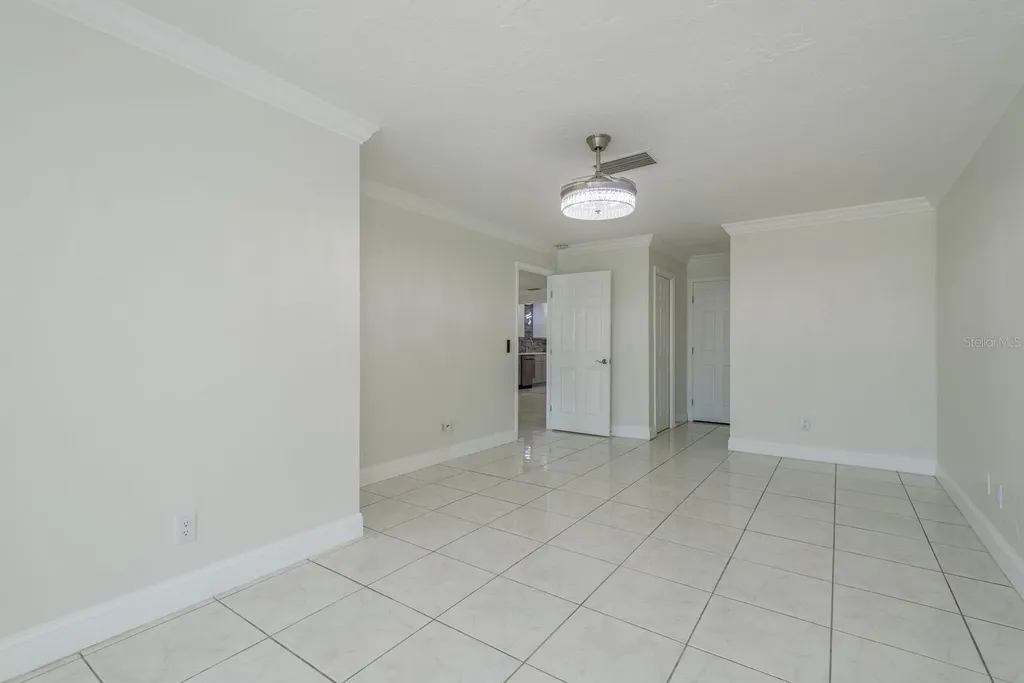 417 E Boca Ciega Point Boulevard N St Petersburg FL 33708