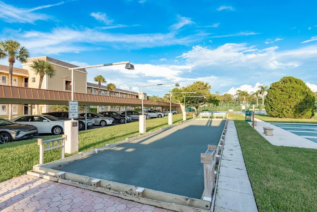 417 E Boca Ciega Point Boulevard N St Petersburg FL 33708