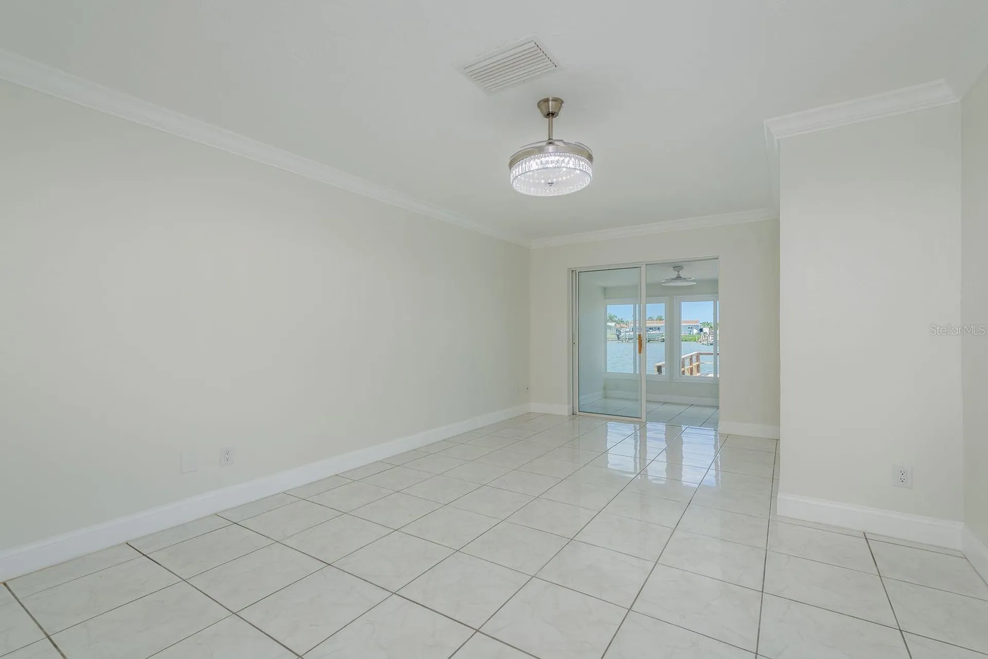 417 E Boca Ciega Point Boulevard N St Petersburg FL 33708