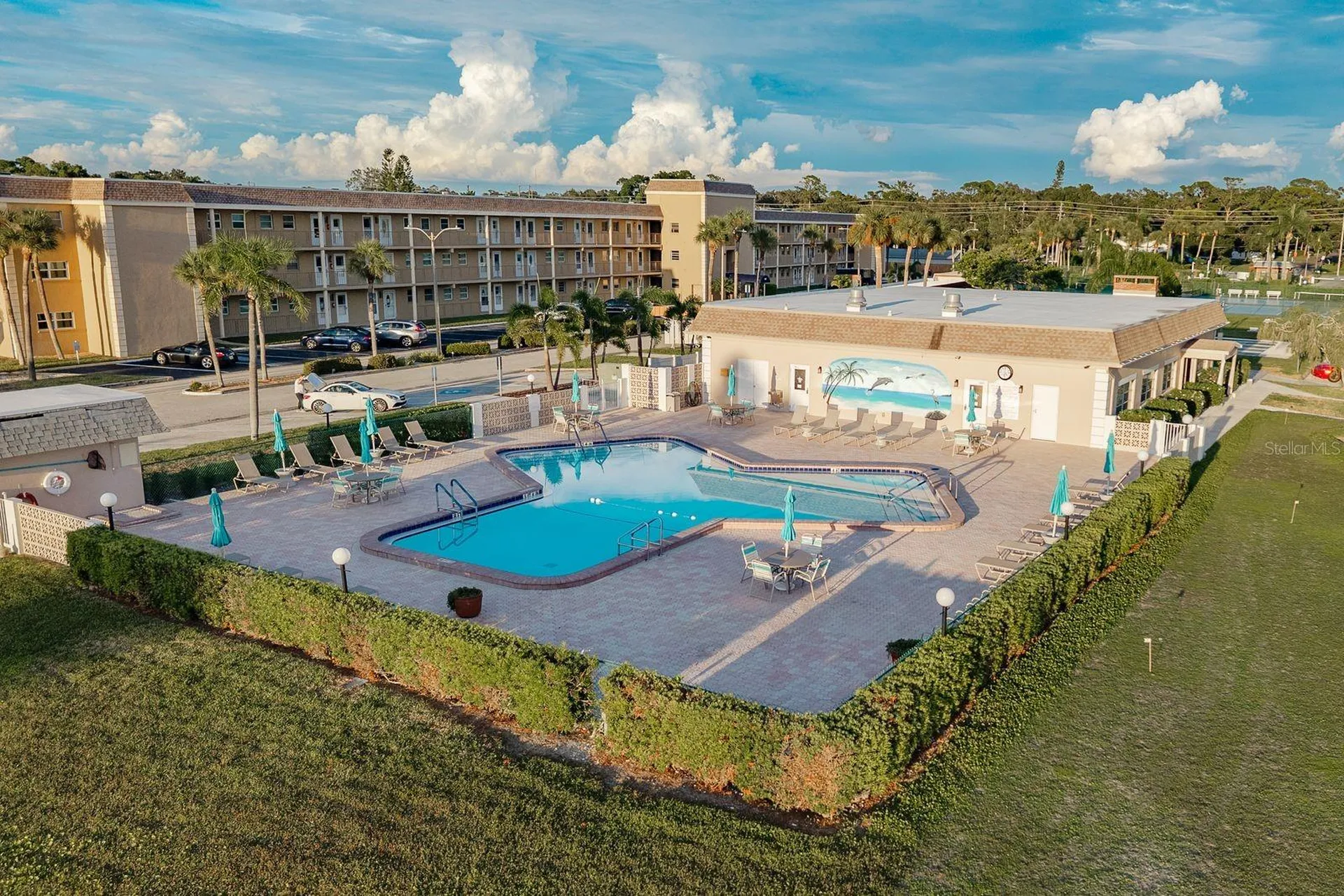 417 E Boca Ciega Point Boulevard N St Petersburg FL 33708
