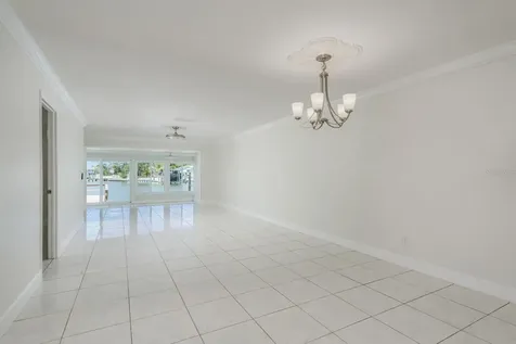 417 E Boca Ciega Point Boulevard N St Petersburg FL 33708