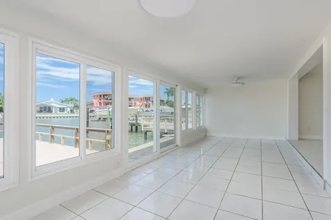 417 E Boca Ciega Point Boulevard N St Petersburg FL 33708