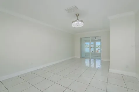 417 E Boca Ciega Point Boulevard N St Petersburg FL 33708