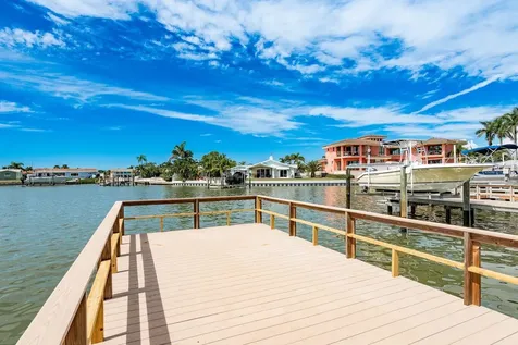 417 E Boca Ciega Point Boulevard N St Petersburg FL 33708