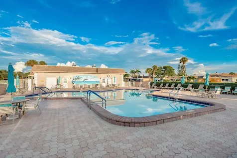 417 E Boca Ciega Point Boulevard N St Petersburg FL 33708