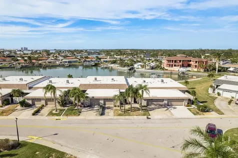 417 E Boca Ciega Point Boulevard N St Petersburg FL 33708