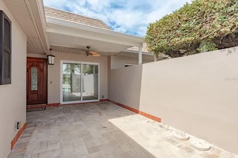 417 E Boca Ciega Point Boulevard N St Petersburg FL 33708