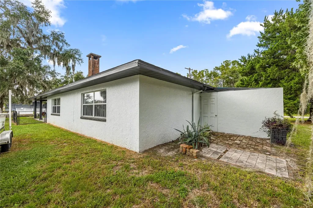 11370 W State Park Street Crystal River FL 34428