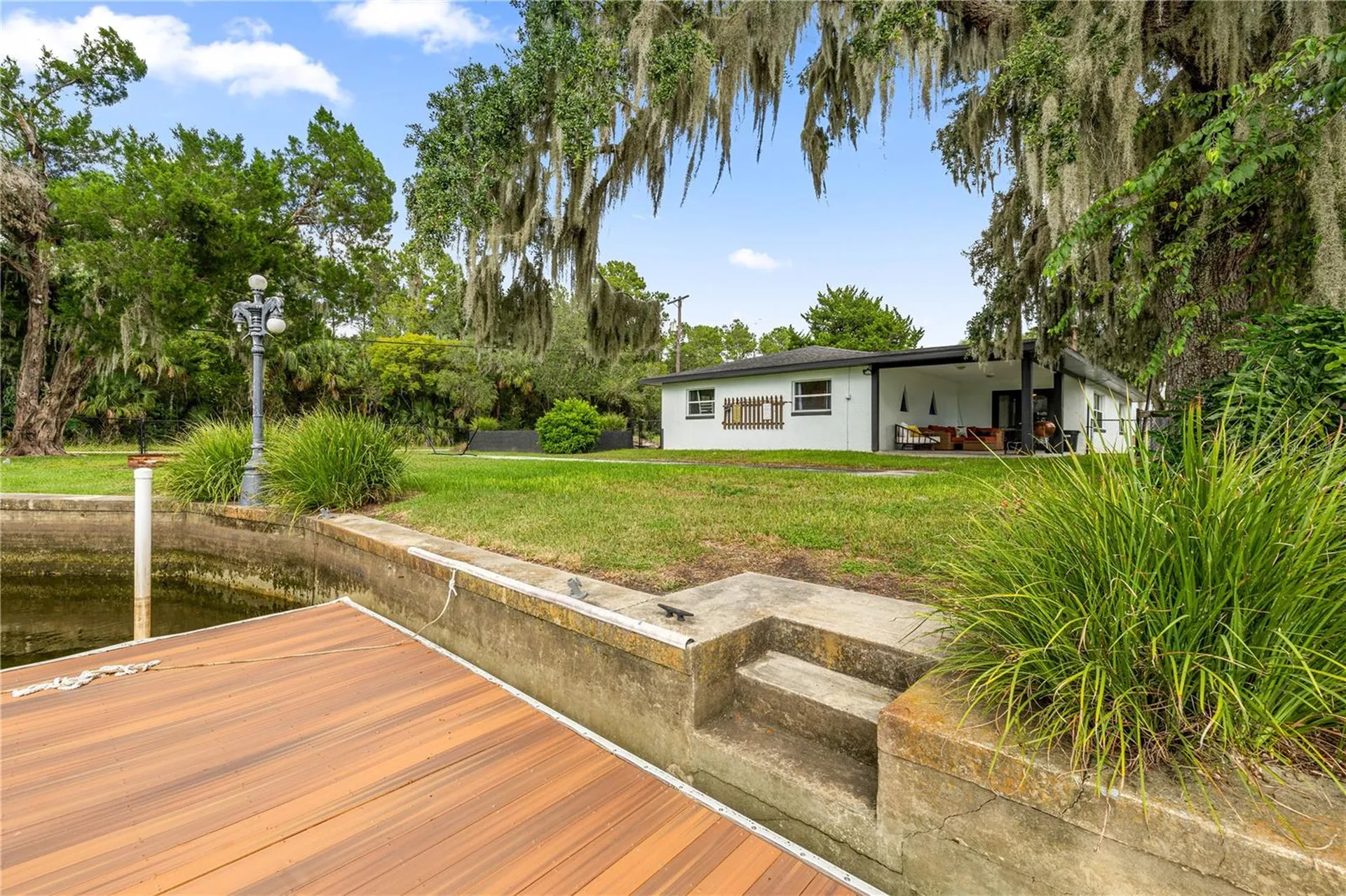 11370 W State Park Street Crystal River FL 34428
