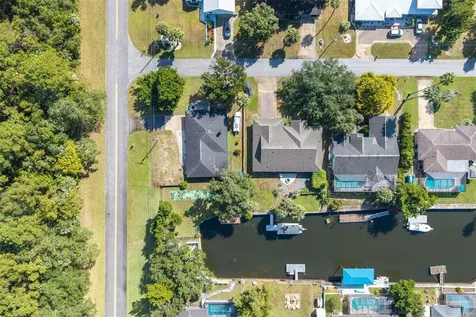 11370 W State Park Street Crystal River FL 34428