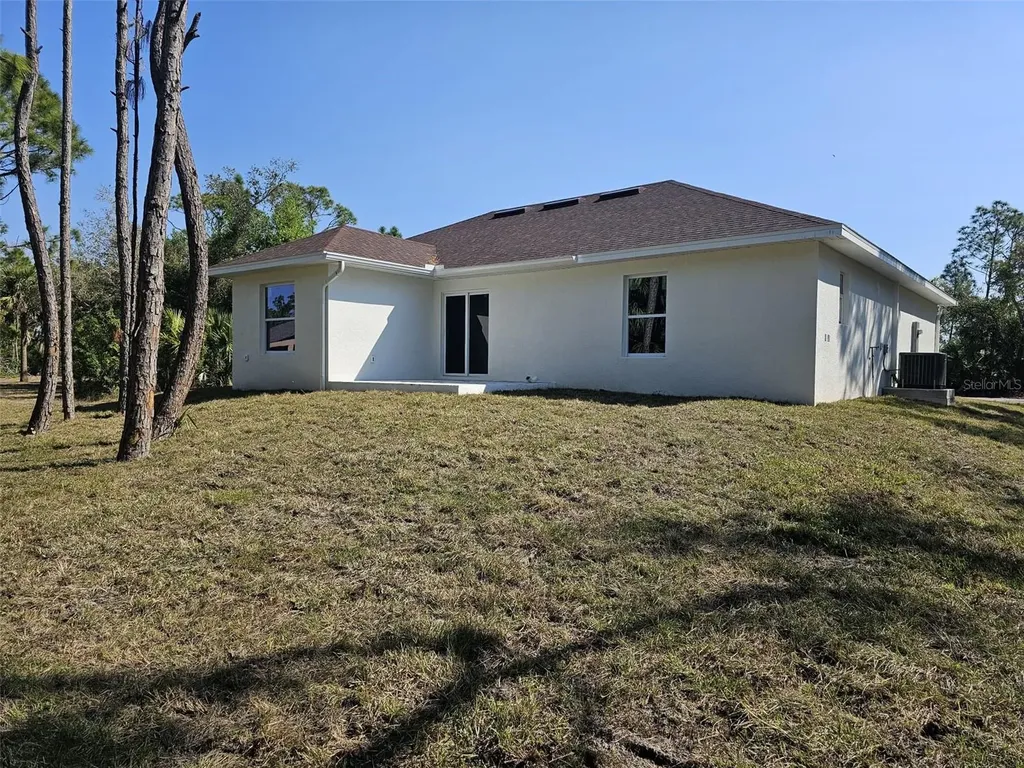 22499 Bradford Avenue Port Charlotte FL 33952