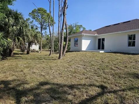 22499 Bradford Avenue Port Charlotte FL 33952