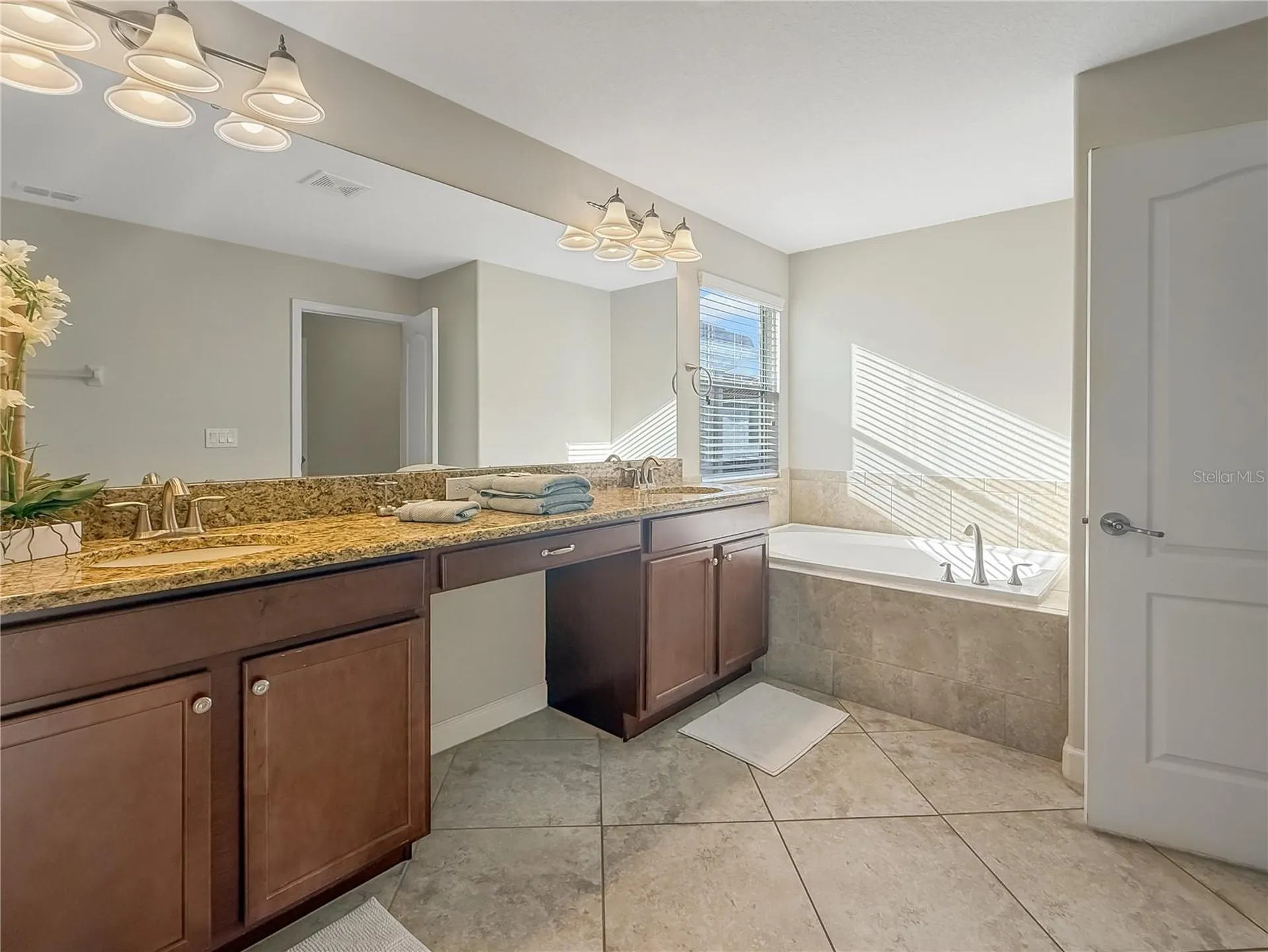 2942 Buccaneer Palm Road Kissimmee FL 34747