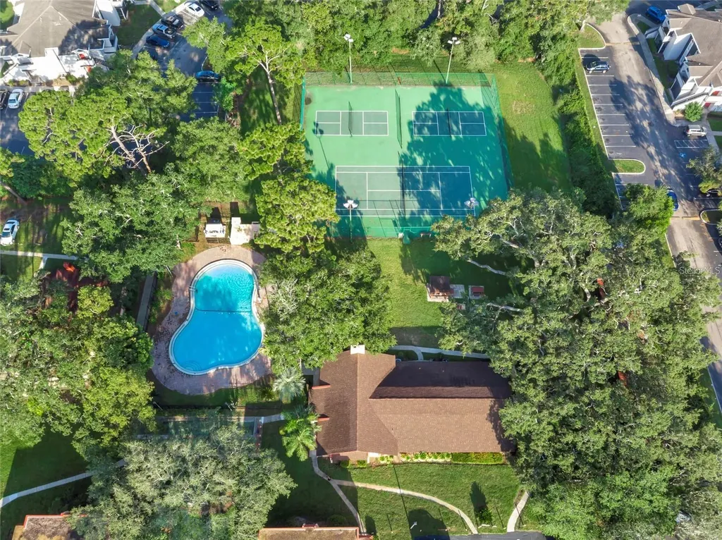 2858 N Powers Drive Orlando FL 32818