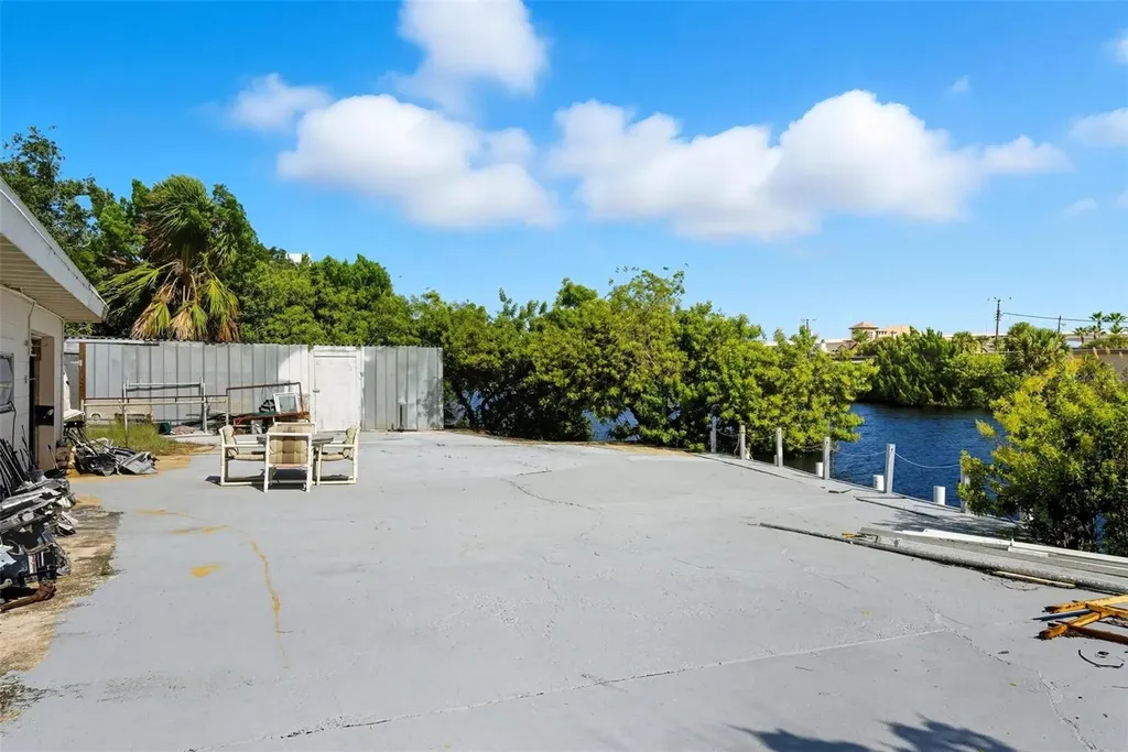 801 N Beach Street Daytona Beach FL 32114