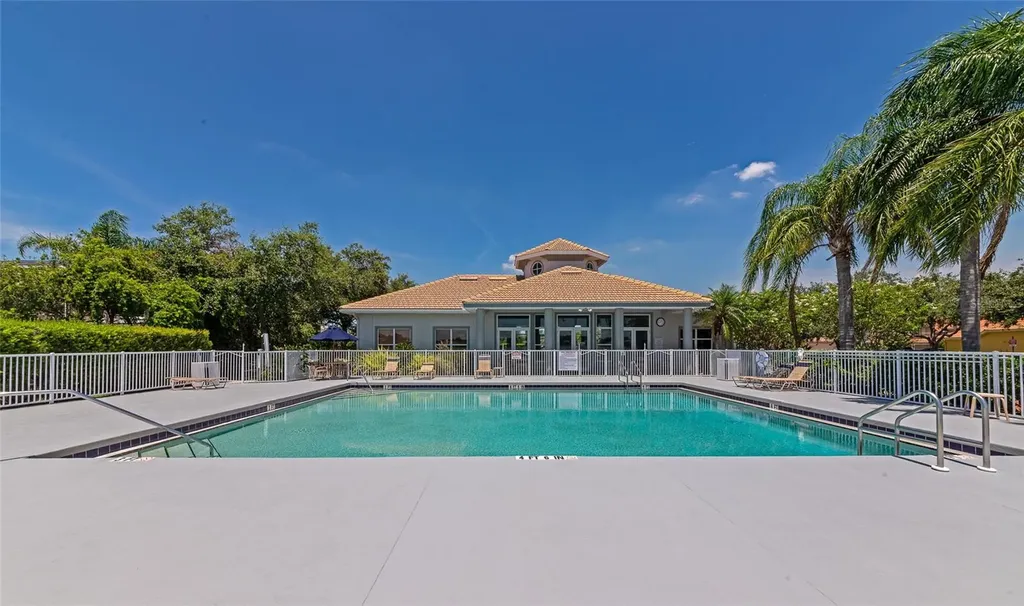 6841 74th Street Circle E Bradenton FL 34203