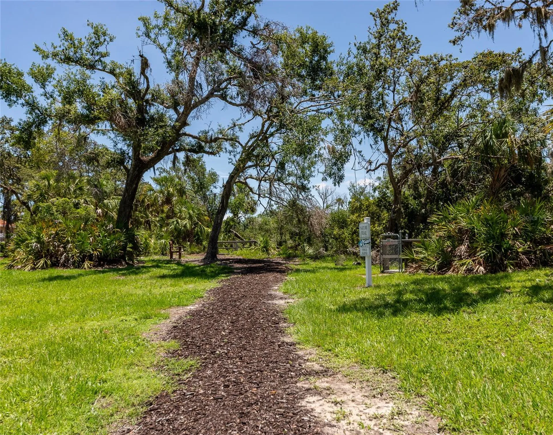 6841 74th Street Circle E Bradenton FL 34203