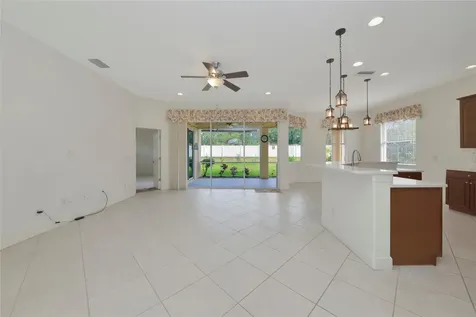 6841 74th Street Circle E Bradenton FL 34203