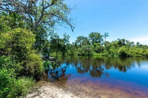 6841 74th Street Circle E Bradenton FL 34203