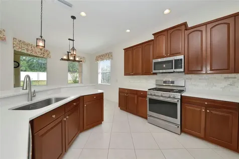 6841 74th Street Circle E Bradenton FL 34203